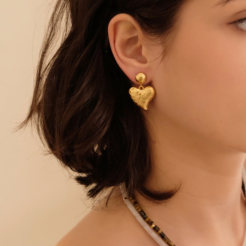 PANDANA retro European and American bloggers fashionable irregular matte texture heart-shaped matte double love earrings