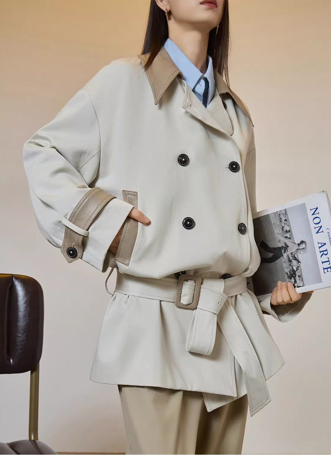 AVIS